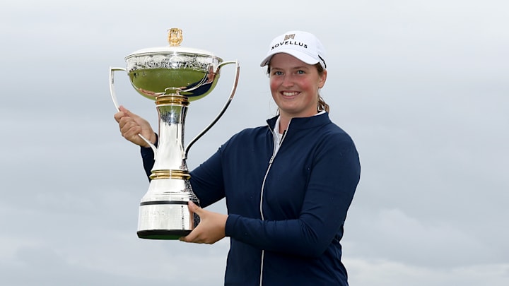 England's Lottie Woad won in her first start since turning pro.