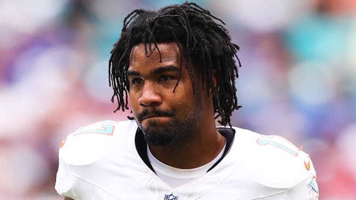 Miami Dolphins WR Jaylen Waddle Miami Dolphins WR Jaylen Waddle