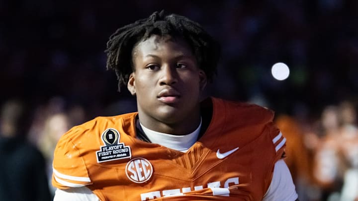 Dec 21, 2024; Austin, Texas, USA; Texas Longhorns linebacker Anthony Hill Jr. (0) against the Clemson Tigers during the CFP National playoff first round at Darrell K Royal-Texas Memorial Stadium. Mandatory Credit: Mark J. Rebilas-Imagn Images
