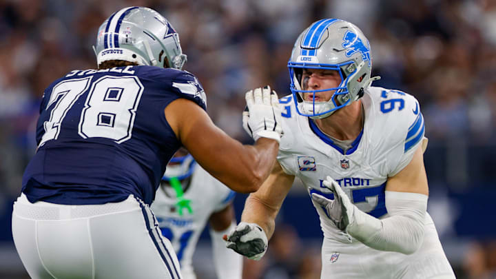 Detroit Lions defensive end Aidan Hutchinson (97).