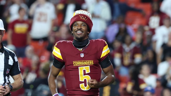 Washington Commanders quarterback Jayden Daniels (5).
