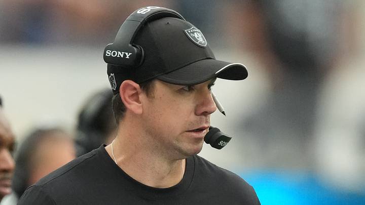 Sep 20, 2026; Inglewood, California, USA; Las Vegas Raiders head coach Klint Kubiak looks on against the Los Angeles Chargers during the second half at SoFi Stadium. Mandatory Credit: Kirby Lee-Imagn Images Sep 20, 2026; Inglewood, California, USA; Las Vegas Raiders head coach Klint Kubiak looks on against the Los Angeles Chargers during the second half at SoFi Stadium. Mandatory Credit: Kirby Lee-Imagn Images