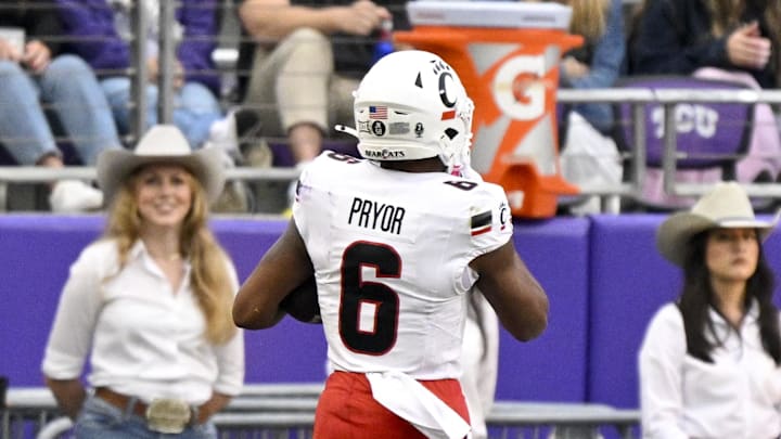 The Florida Gators are close to landing a running back while still looking to retain Jadan Baugh.