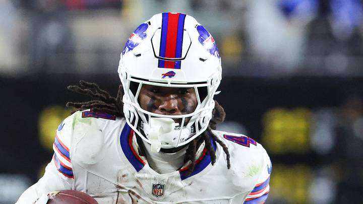 Nov 30, 2025; Pittsburgh, Pennsylvania, USA; Buffalo Bills running back James Cook III (4) rushes during the fourth quarter against the Pittsburgh Steelers at Acrisure Stadium. Mandatory Credit: Charles LeClaire-Imagn Images