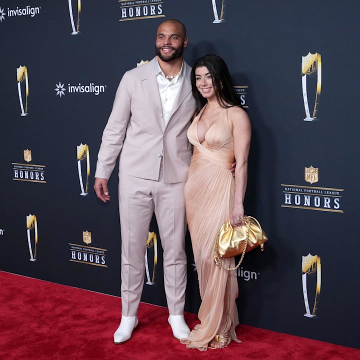 Dak Prescott's Fiancée Sarah's Pointed Message Speaks Volumes Amid Breakup  Rumors