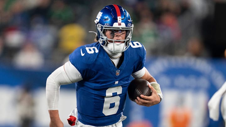 New York Giants quarterback Jaxson Dart (6) runs with the ball during a Thursday Night Football game between the New York Giants and the Philadelphia Eagles at MetLife Stadium in East Rutherford on Oct. 9, 2025. New York Giants quarterback Jaxson Dart (6) runs with the ball during a Thursday Night Football game between the New York Giants and the Philadelphia Eagles at MetLife Stadium in East Rutherford on Oct. 9, 2025.