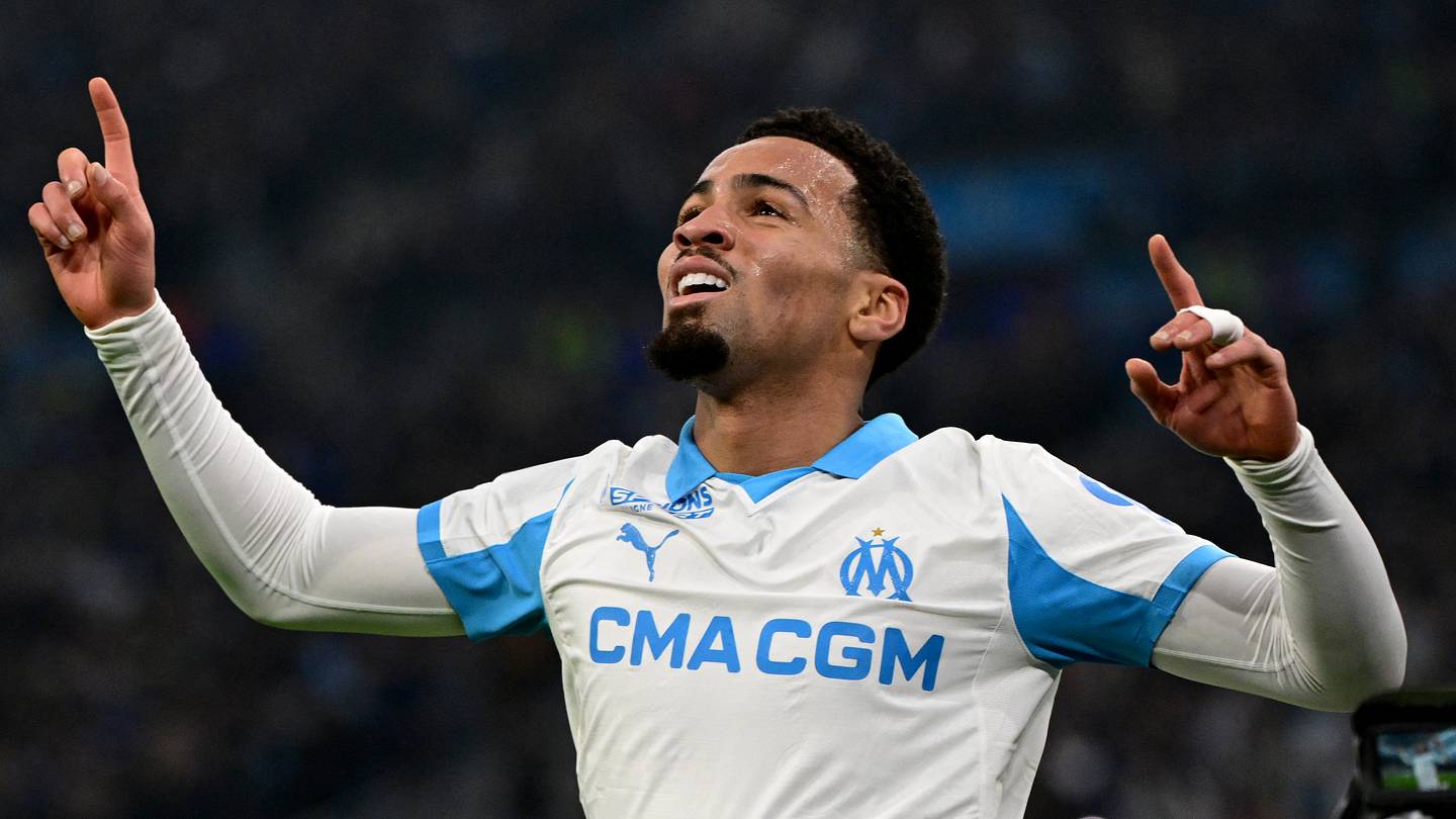 Ethan Nwaneri's Future Uncertain After Mixed Marseille Start