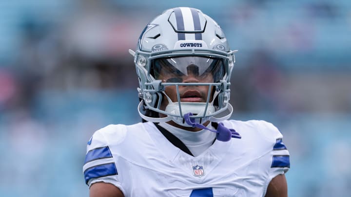 Oct 12, 2025; Charlotte, North Carolina, USA; Dallas Cowboys wide receiver Jalen Tolbert (1) warms up before the game against the Carolina Panthers at Bank of America Stadium. Mandatory Credit: Scott Kinser-Imagn Images Oct 12, 2025; Charlotte, North Carolina, USA; Dallas Cowboys wide receiver Jalen Tolbert (1) warms up before the game against the Carolina Panthers at Bank of America Stadium. Mandatory Credit: Scott Kinser-Imagn Images
