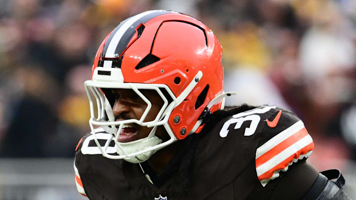 Cleveland Browns linebacker Devin Bush