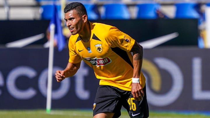 Orbelín Pineda volvió a marcar en la victoria del AEK Athenas en la Superliga de Grecia.