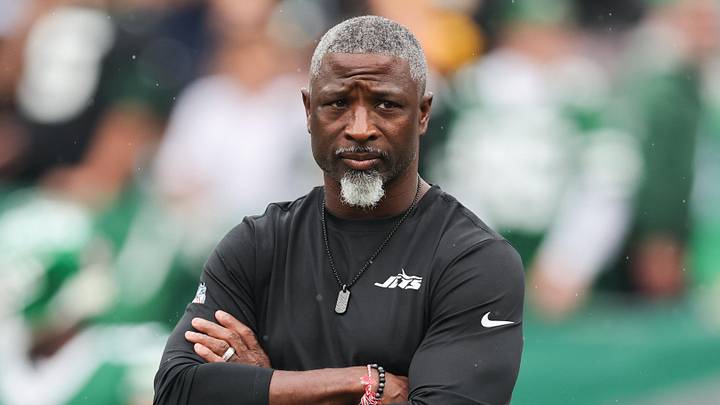 New York Jets head coach Aaron Glenn