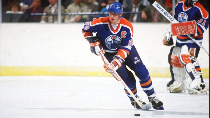 1987; Landover, MD, USA; Edmonton Oilers Wayne Gretzky. Mandatory Credit: Porter Binks/USA TODAY NETWORK