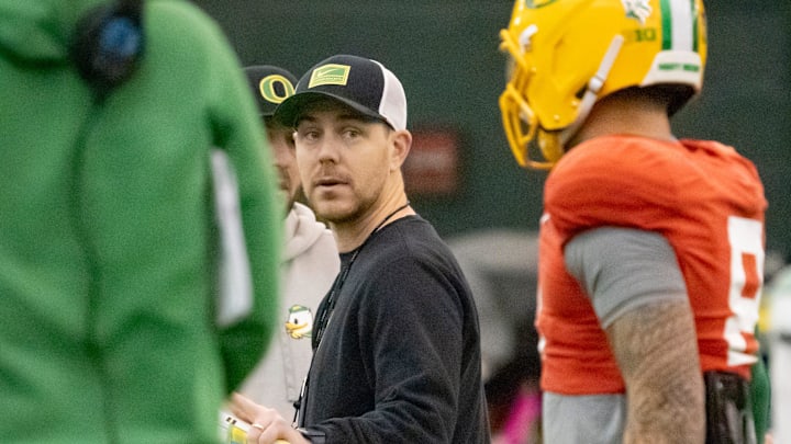 Oregon offensive coordinator and quarterbacks coach Will Stein works with the team as the Oregon Ducks practice ahead of the Rose Bowl Friday, Dec. 27, 2024, at the Moshofsky Center in Eugene, Ore. Oregon offensive coordinator and quarterbacks coach Will Stein works with the team as the Oregon Ducks practice ahead of the Rose Bowl Friday, Dec. 27, 2024, at the Moshofsky Center in Eugene, Ore.
