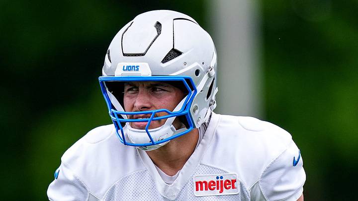 Detroit Lions linebacker Malcolm Rodriguez (44).