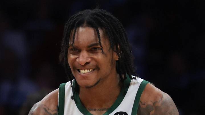 Milwaukee Bucks guard Kevin Porter Jr. (7) reacts against the Miami Heat during the fourth quarter at Kaseya Center on Mar 12, 2026.