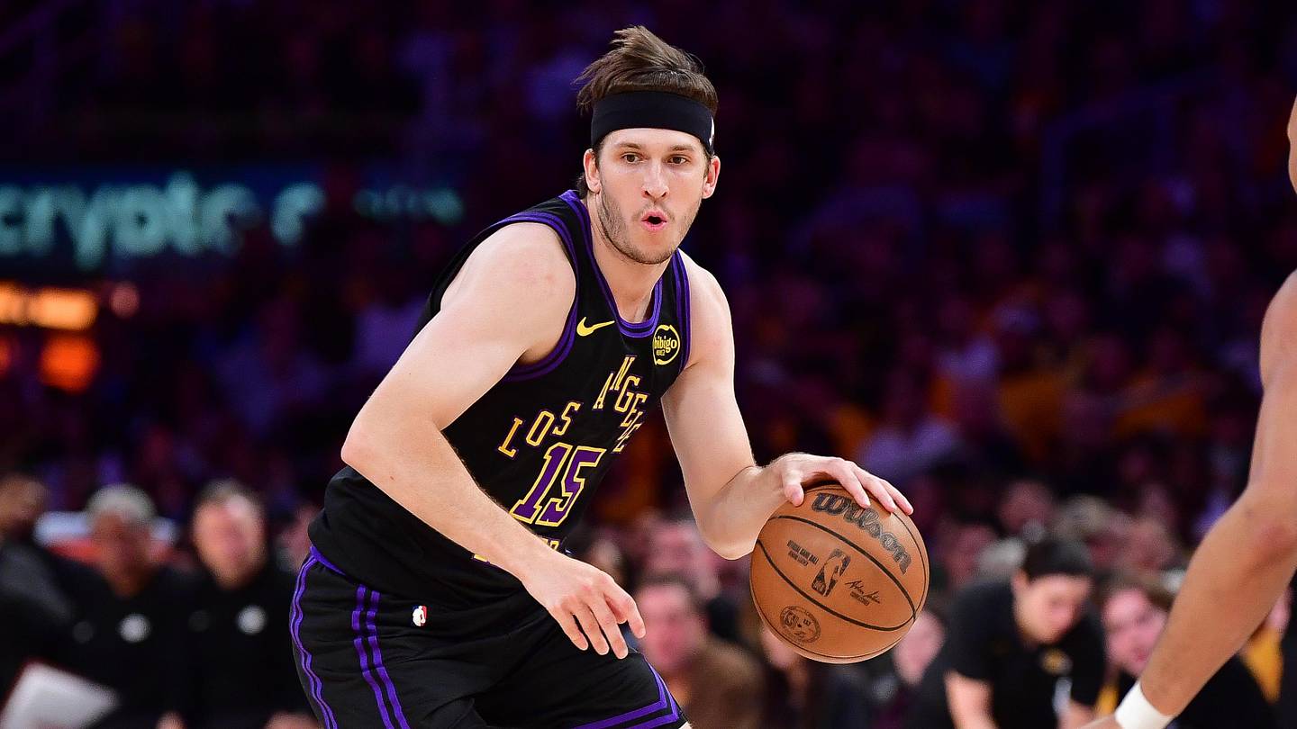 Former NBA GM Has Bold Take on What Lakers Should Do With Austin Reaves
