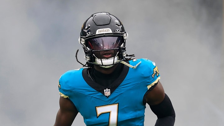 Jacksonville Jaguars wide receiver Brian Thomas Jr. (7) runs on the field before an NFL football matchup at EverBank Stadium, Sunday, Jan. 4, 2026, in Jacksonville, Fla. The Jaguars defeated the Titans 41-7, capturing the AFC South title. [Corey Perrine/Florida Times-Union]