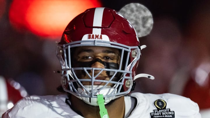 Alabama Crimson Tide offensive lineman Kadyn Proctor Alabama Crimson Tide offensive lineman Kadyn Proctor