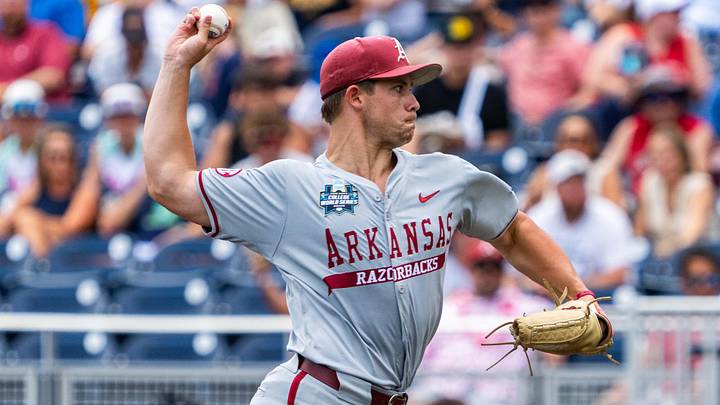 Jun 16, 2025; Omaha, Neb, USA; Arkansas Razorbacks starting pitcher Gage Wood (14) pitches against the Murray State Racers during the first inning at Charles Schwab Field. Jun 16, 2025; Omaha, Neb, USA; Arkansas Razorbacks starting pitcher Gage Wood (14) pitches against the Murray State Racers during the first inning at Charles Schwab Field.