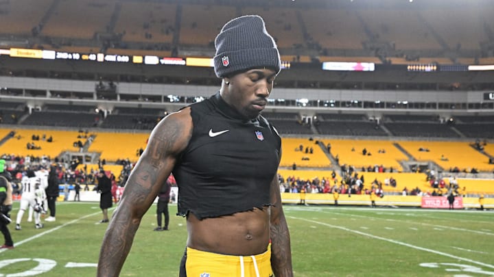Jan 12, 2026; Pittsburgh, PA, USA; Pittsburgh Steelers cornerback Joey Porter Jr. leaves the field following an AFC Wild Card Round loss to the Houston Texans at Acrisure Stadium. Mandatory Credit: Barry Reeger-Imagn Images Jan 12, 2026; Pittsburgh, PA, USA; Pittsburgh Steelers cornerback Joey Porter Jr. leaves the field following an AFC Wild Card Round loss to the Houston Texans at Acrisure Stadium. Mandatory Credit: Barry Reeger-Imagn Images