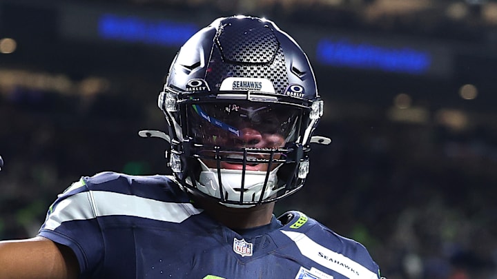 Kenneth Walker III of the Seattle Seahawks scores