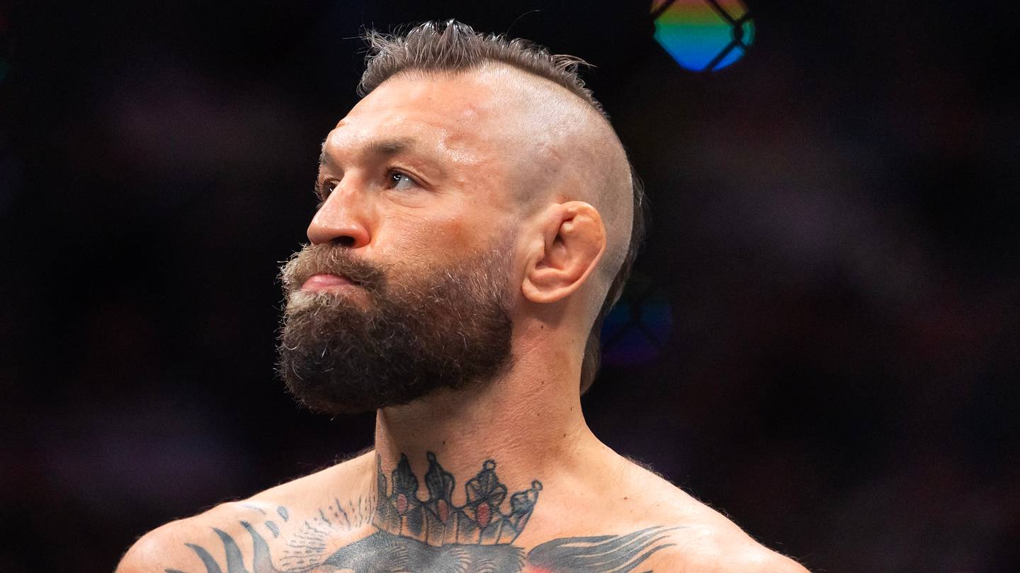 دانا وايت من UFC يشارك تحديث إصابة الرائد كونور مكجريجور دانا وايت من UFC يشارك تحديث إصابة الرائد كونور مكجريجور