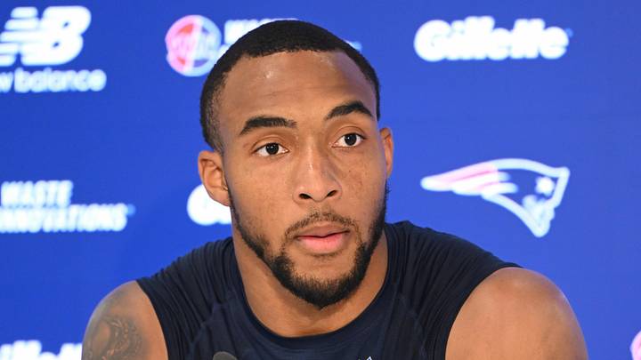 New England Patriots running back Treveyon Henderson (32).