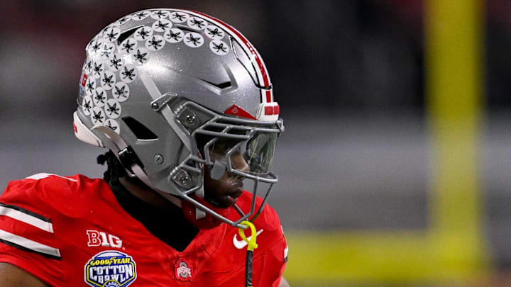 Ohio State Buckeyes cornerback Davison Igbinosun (1) looks on during the 2025 Cotton Bowl.
