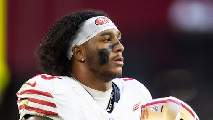 San Francisco 49ers linebacker Dee Winters (53)