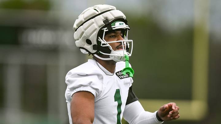 New York Jets cornerback Azareye'h Thomas
