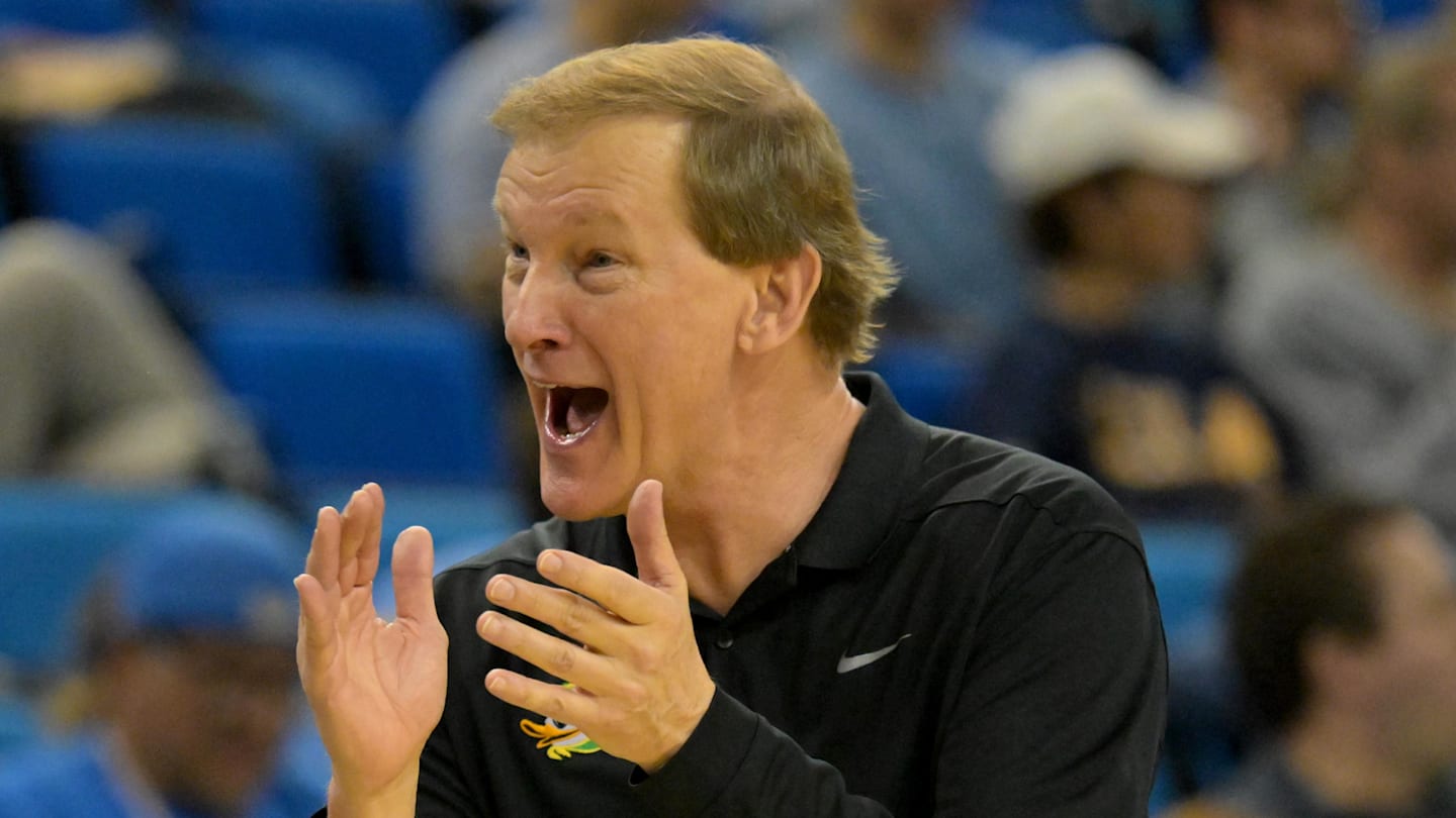 Oregon Ducks Showing Interest in Four-Star LSU Transfer