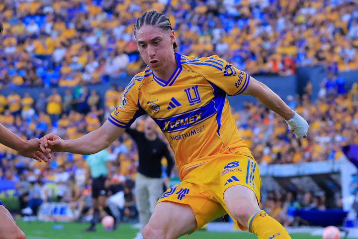 马塞洛·弗洛雷斯 - 加拿大足协