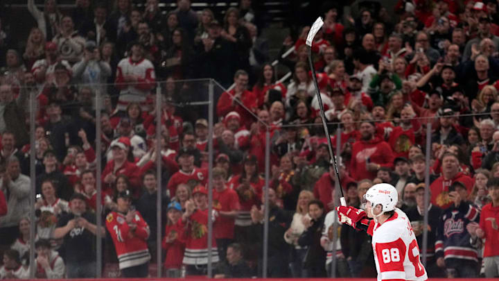 Detroit Red Wings v Chicago Blackhawks