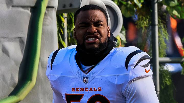 New York Jets defensive end Joseph Ossai New York Jets defensive end Joseph Ossai