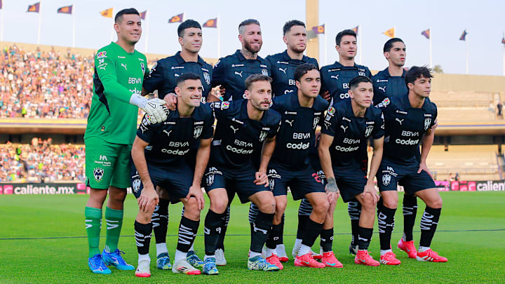 La alineación titular de Rayados contra Pumas La alineación titular de Rayados contra Pumas