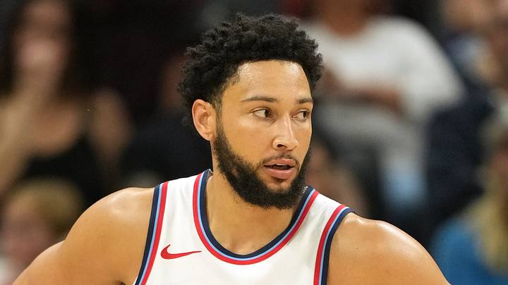 Los Angeles Clippers guard Ben Simmons (25) against the Sacramento Kings at Golden 1 Center on April 11, 2025.