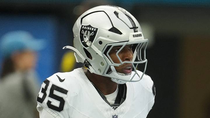 Las Vegas Raiders CB Hezekiah Masses Las Vegas Raiders CB Hezekiah Masses