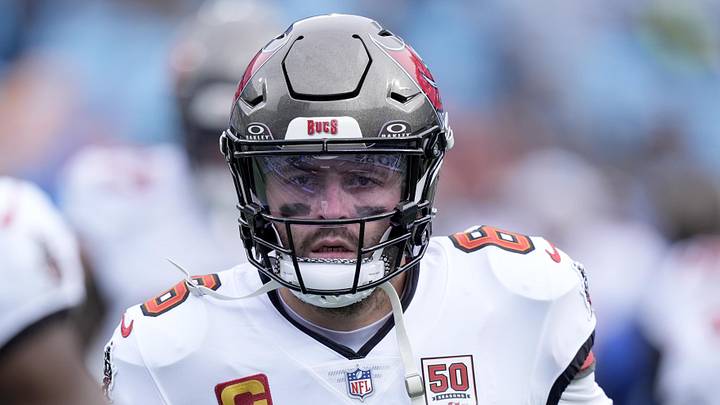 Dec 21, 2025; Charlotte, North Carolina, USA; Tampa Bay Buccaneers quarterback Baker Mayfield (6) warms up before a game against the Carolina Panthers at Bank of America Stadium. Mandatory Credit: Jim Dedmon-Imagn Images Dec 21, 2025; Charlotte, North Carolina, USA; Tampa Bay Buccaneers quarterback Baker Mayfield (6) warms up before a game against the Carolina Panthers at Bank of America Stadium. Mandatory Credit: Jim Dedmon-Imagn Images