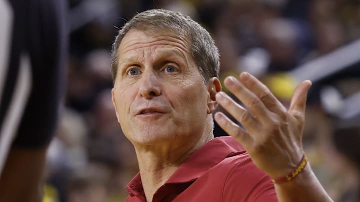Jan 2, 2026; Ann Arbor, Michigan, USA; Southern California Trojans head coach Eric Musselman reacts in the first half against the Michigan Wolverines at Crisler Center. Mandatory Credit: Rick Osentoski-Imagn Images Jan 2, 2026; Ann Arbor, Michigan, USA; Southern California Trojans head coach Eric Musselman reacts in the first half against the Michigan Wolverines at Crisler Center. Mandatory Credit: Rick Osentoski-Imagn Images