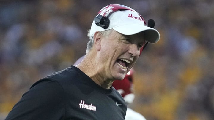 Houston Cougars head coach Willie Fritz yells out to his team as they play against the ASU Sun Devils at Mountain America Stadium in Tempe on Oct. 25, 2025.