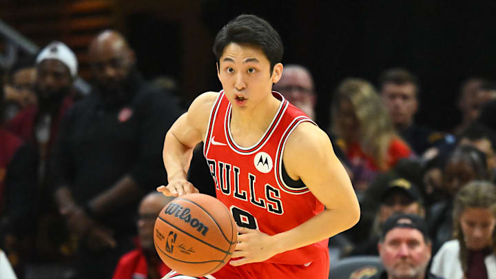 Chicago Bulls guard Yuki Kawamura dribbles up the floor during a preseason game against the Cleveland Cavaliers.