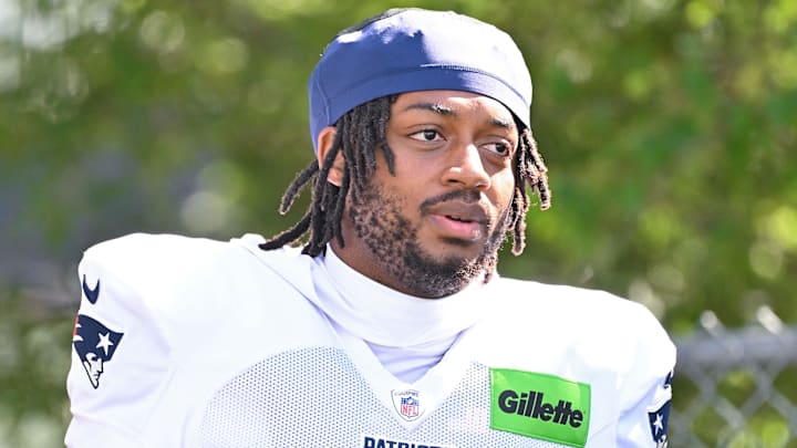 Jul 28, 2025; Foxborough, MA, USA; New England Patriots running back Antonio Gibson (4) heads to the practice fields for training camp at Gillette Stadium. Mandatory Credit: Eric Canha-Imagn Images Jul 28, 2025; Foxborough, MA, USA; New England Patriots running back Antonio Gibson (4) heads to the practice fields for training camp at Gillette Stadium. Mandatory Credit: Eric Canha-Imagn Images