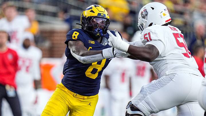 Derrick Moore 