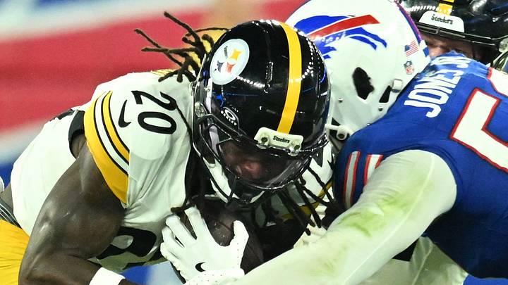 Pittsburgh Steelers running back Kaleb Johnson Pittsburgh Steelers running back Kaleb Johnson