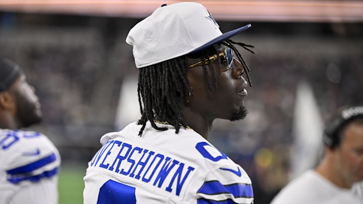 Dallas Cowboys linebacker DeMarvion Overshown looks on before the game against the Baltimore Ravens.