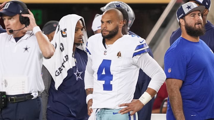 Dak Prescott and the Cowboys tried (and failed) to copy the Eagles' quarterback sneak.