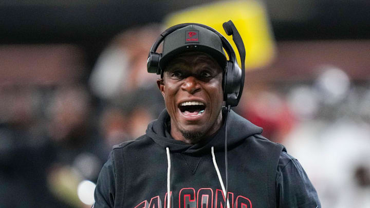 Atlanta Falcons head coach Raheem Morris