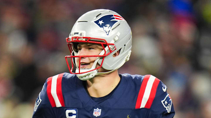 New England Patriots quarterback Drake Maye smiles after a touchdown pass against the Los Angeles Chargers