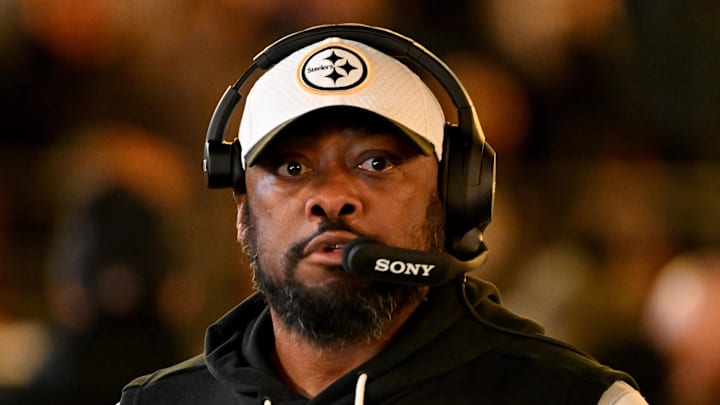 Pittsburgh Steelers head coach Mike Tomlin