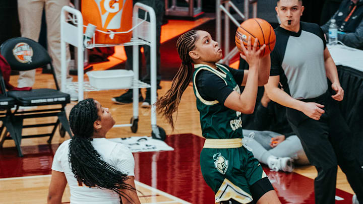 Ontario Christian (CA) sophomore Kaleena Smith drives for a layup against Christ the King (NY) in 2025 Hoophall Classic.